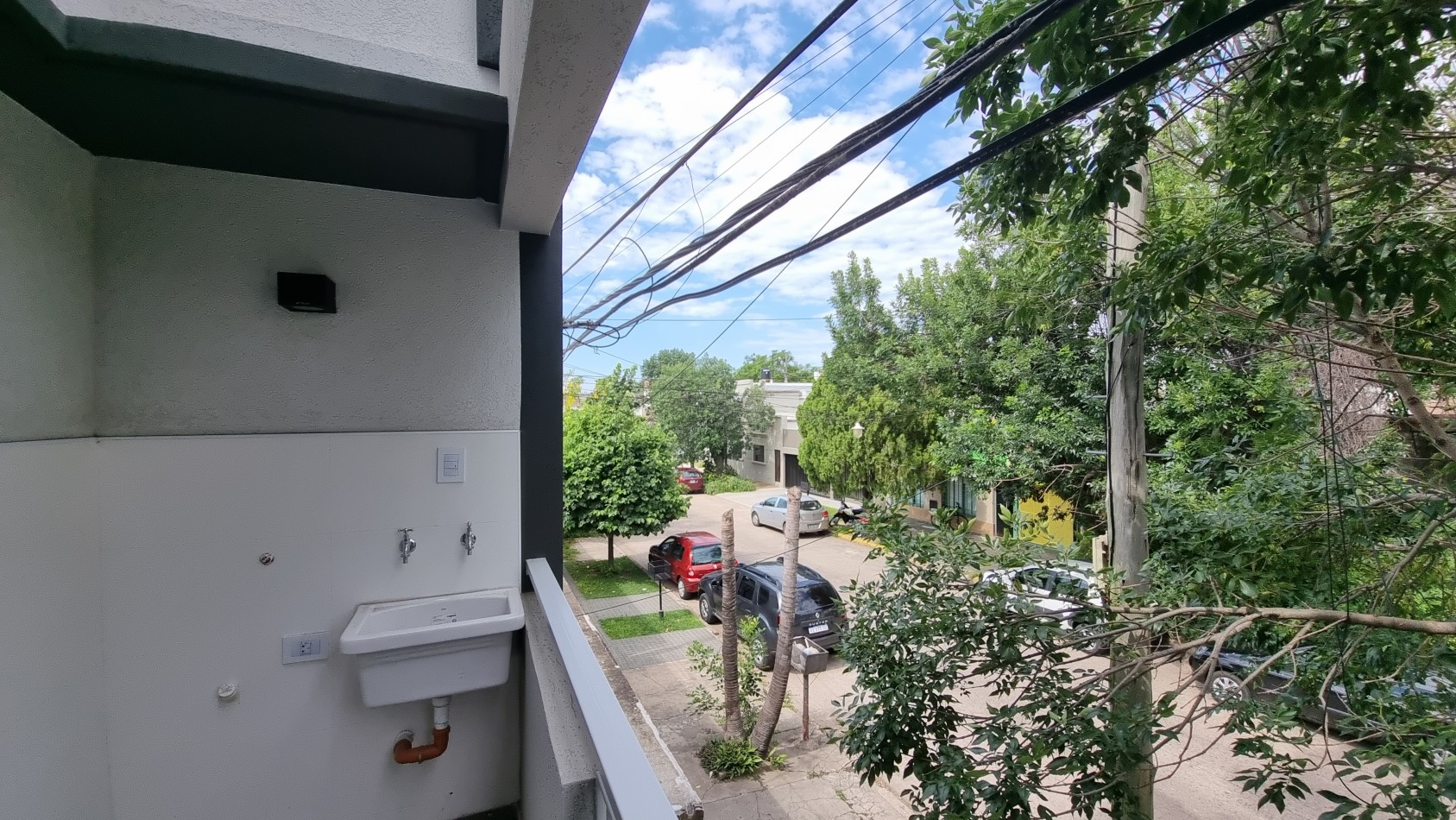 VENTA DEPARTAMENTO EN 1° PISO EN BARRIO FOMENTO 9 DE JULIO 