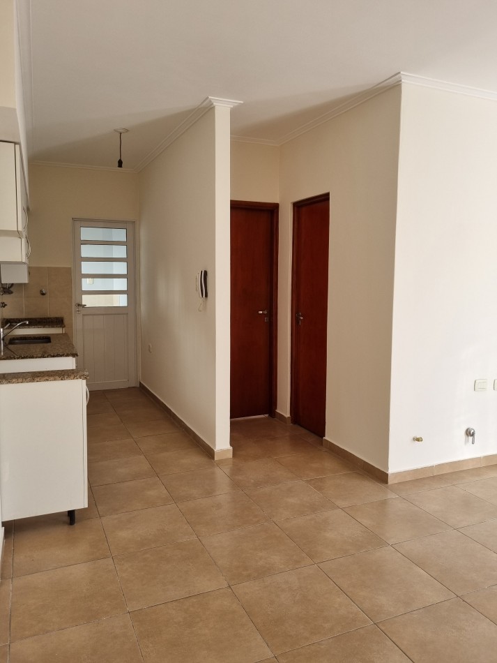VENTA DEPARTAMENTO A METROS DE BV. PELLEGRINI