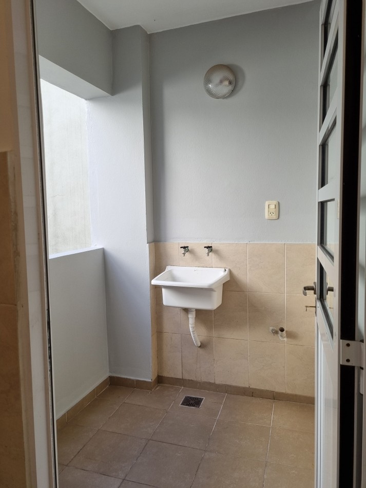 VENTA DEPARTAMENTO A METROS DE BV. PELLEGRINI