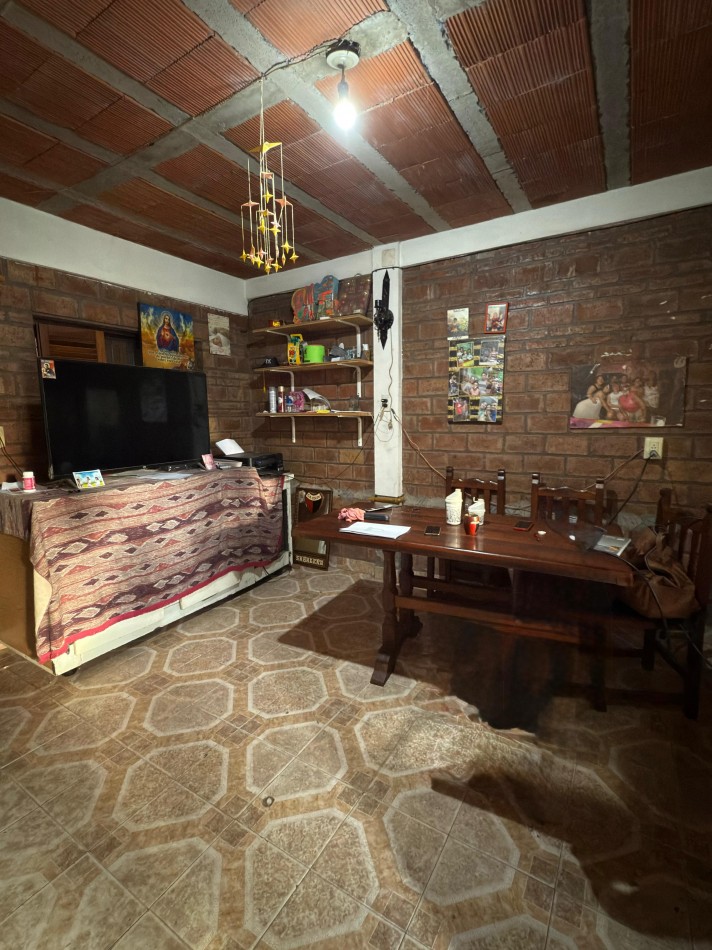VENTA CASA DE 4 DORMITORIOS EN ZONA NORTE