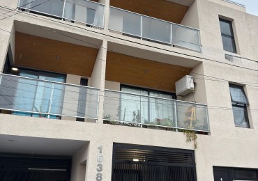 CASA MAYOR VENDE DEPARTAMENTO A METROS DE AV. GALICIA