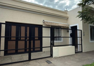 VENTA CASA A METROS DE AV. GRAL. PAZ